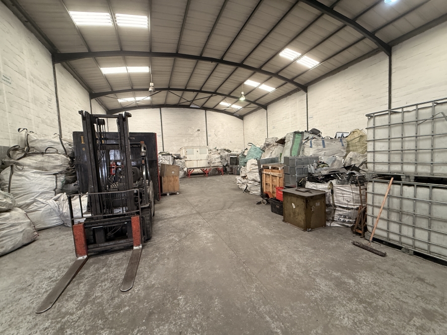 To Let Commercial Property for Rent in Bellville South Industria Western Cape